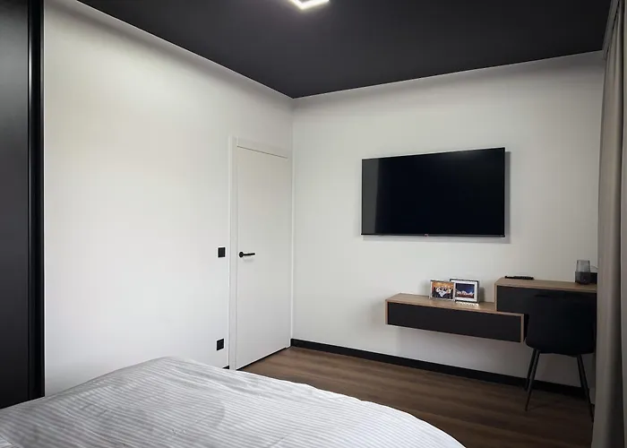 Nomirent - Kepa Mieszczanska * Wroclaw